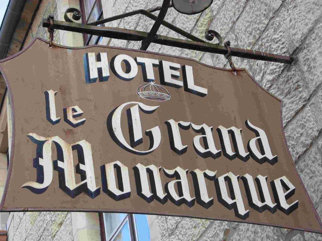 Le Grand Monarque - Donzy Hotel Exterior photo